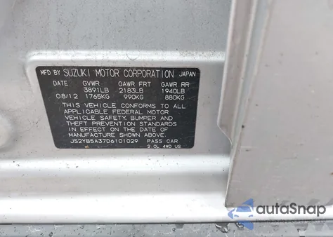 2013 Suzuki Sx4 Premium z USA, uszkodzony, nr VIN JS2YB5A37D6101029